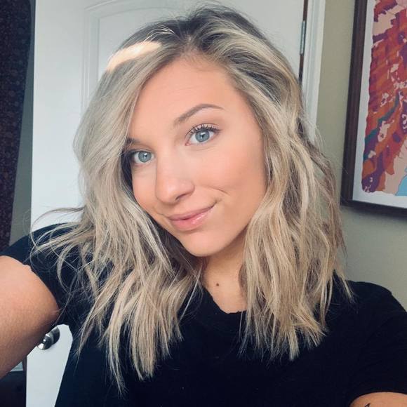 Meet your Posher, Dillon - Picture 1 of 1